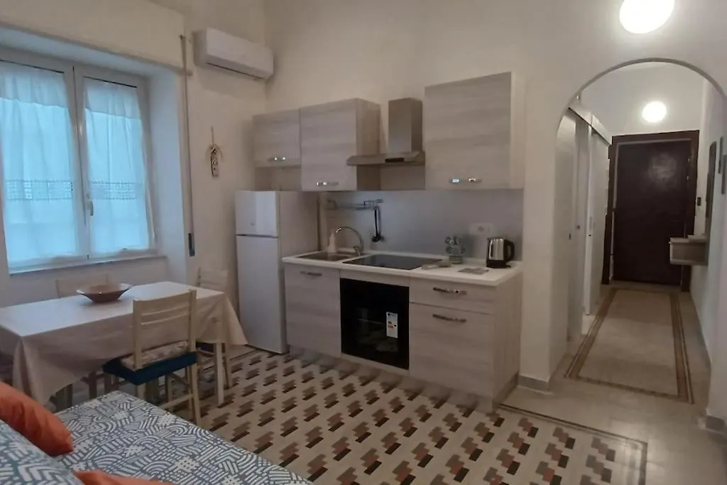 Appartamento Nel Centro Di Napoli - Clorinda House Apartment Naples