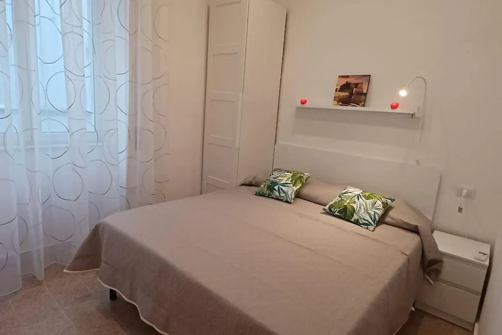 Apartment Appartamento Nel Centro Di Napoli - Clorinda House Italy